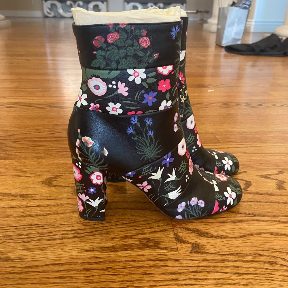 Valentino Garavani ankle boots - Picture 2 of 4